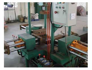 重力鑄造機(jī)